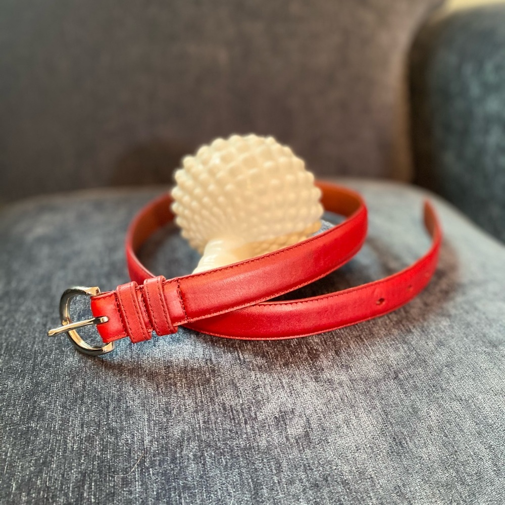 Women’s Coach red leather belt - size Medium